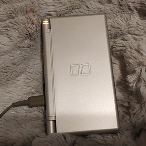 Nintendo DS Lite bundle